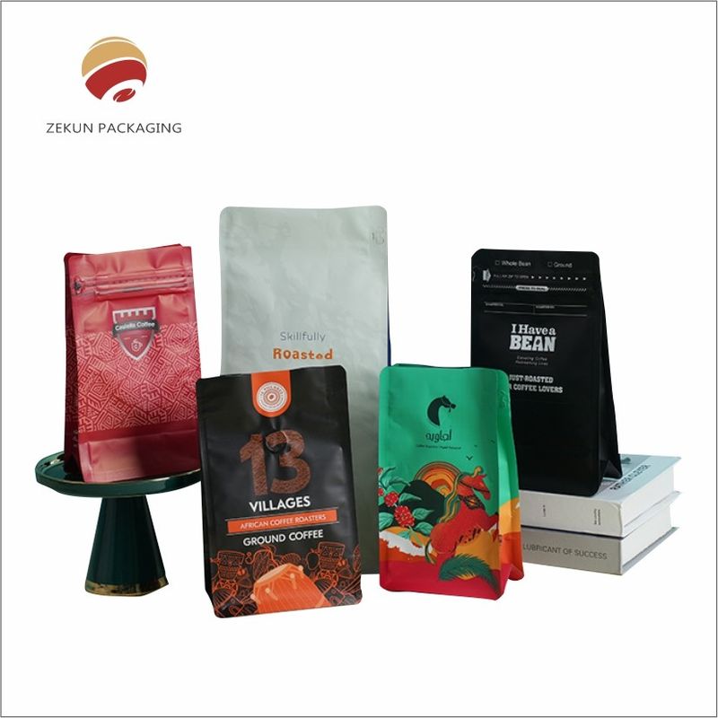 Customized Snacks Packing Pouch Colorful Prints For Fresh Snacks