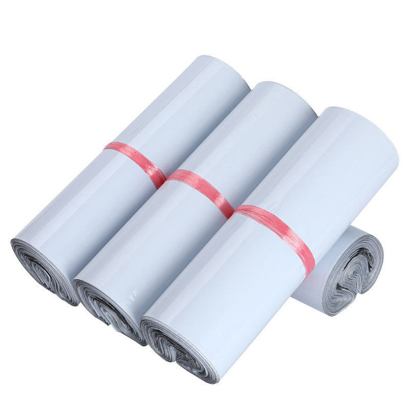 100 Bags Per Pack Plastic Shipping Mailing Bag 2.5 Mil Heavy-Duty and Durable for Shipping Needs